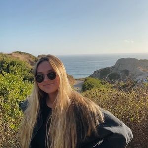 Meet your Posher, Kylee